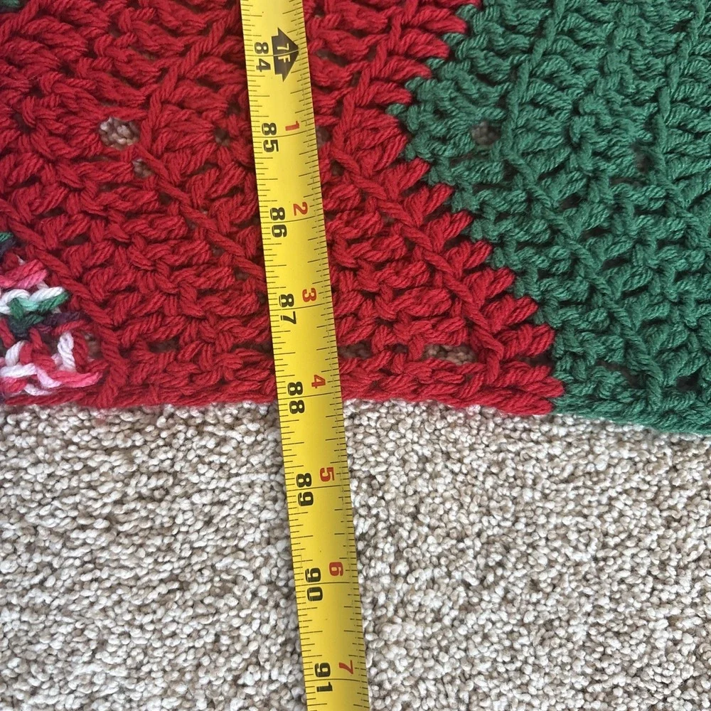 Handmade Christmas Holiday Lacy Chevron‎ Crochet Stitch Throw Blanket